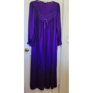 Vintage Vanity Fair Purple Lace Nightgown Long Sleeve Ruffle Made in USA XL